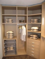 Компактни гардероби за ваканционни жилища